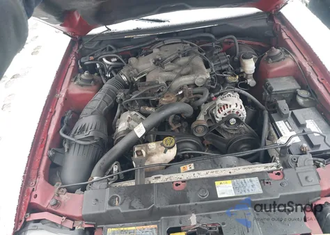 2002 Ford Mustang z USA, uszkodzony, nr VIN 1FAFP40492F197885